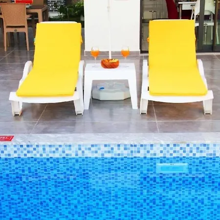 Wave With Jacuzzi And Private Pool *