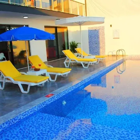 Wave With Jacuzzi And Private Pool * Bezirgan